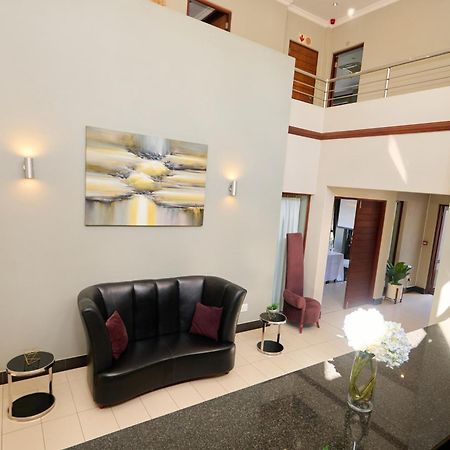 Tamboti Guest Lodge Pretoria Exterior photo