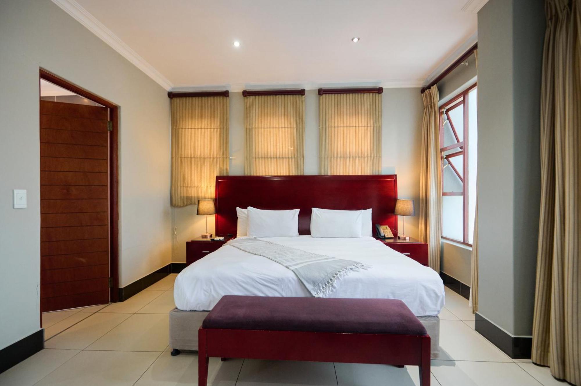 Tamboti Guest Lodge Pretoria Exterior photo
